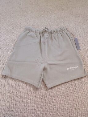 New ESSENTIALS Fear of God Sea Foam Relaxed Shorts